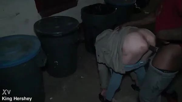 Watch Fucking this prostitute next to the dumpster in a alleyway we got caught power Movies